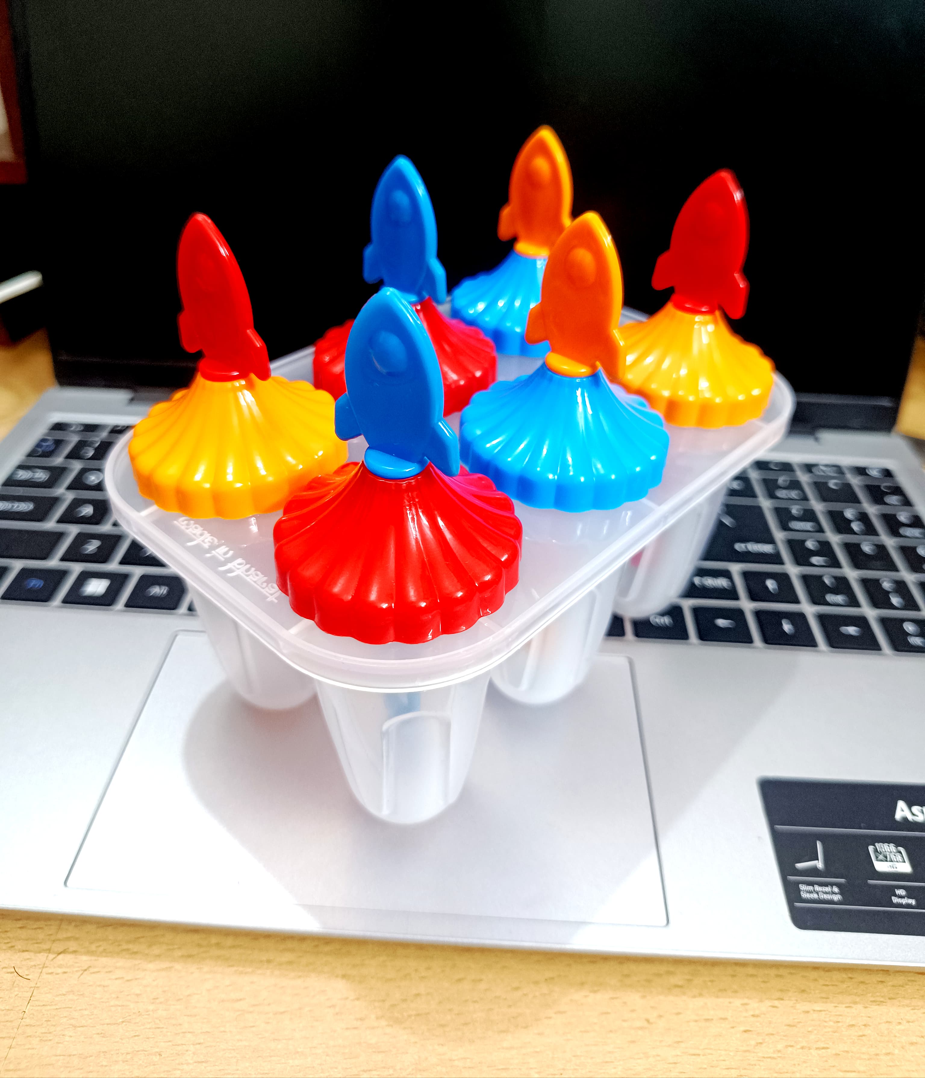 6 pcs Ice cream maker